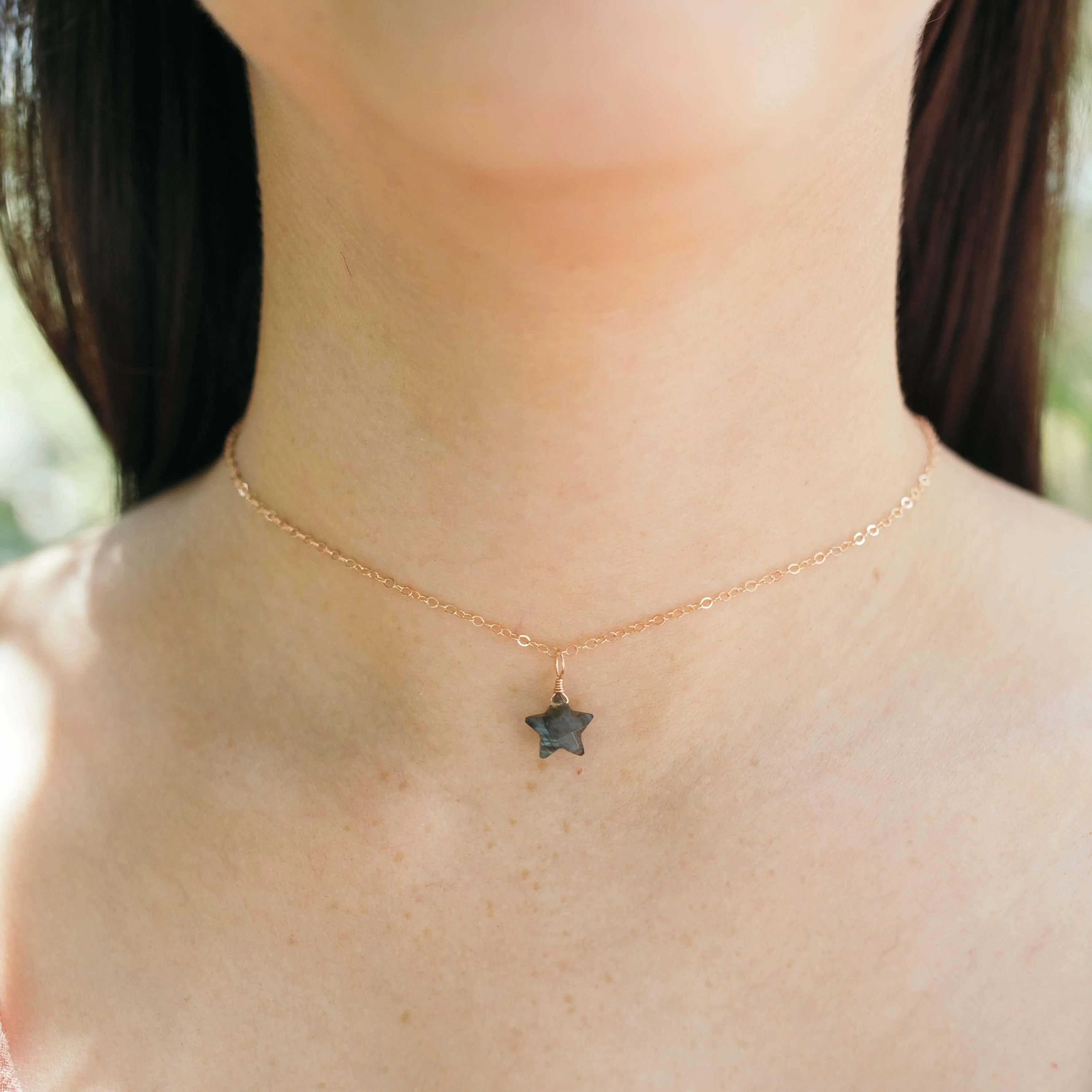 Labradorite Tiny Star Pendant Choker Necklace