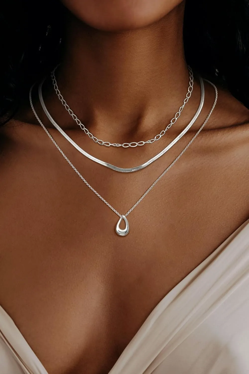 Layered Gold Necklaces for Women, 3Pcs Dainty 14k Gold/Silver Plated Herringbone Choker Set, Trendy Stack Simple Chain Layering Pendant Jewelry