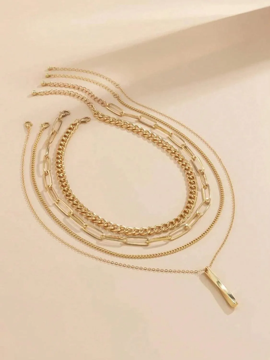 Layered Necklace For Women- 1pc Multi-Layer Stacked Snake Bone Necklace- Metal Tassel Jewelry - Ideal For Birthday.