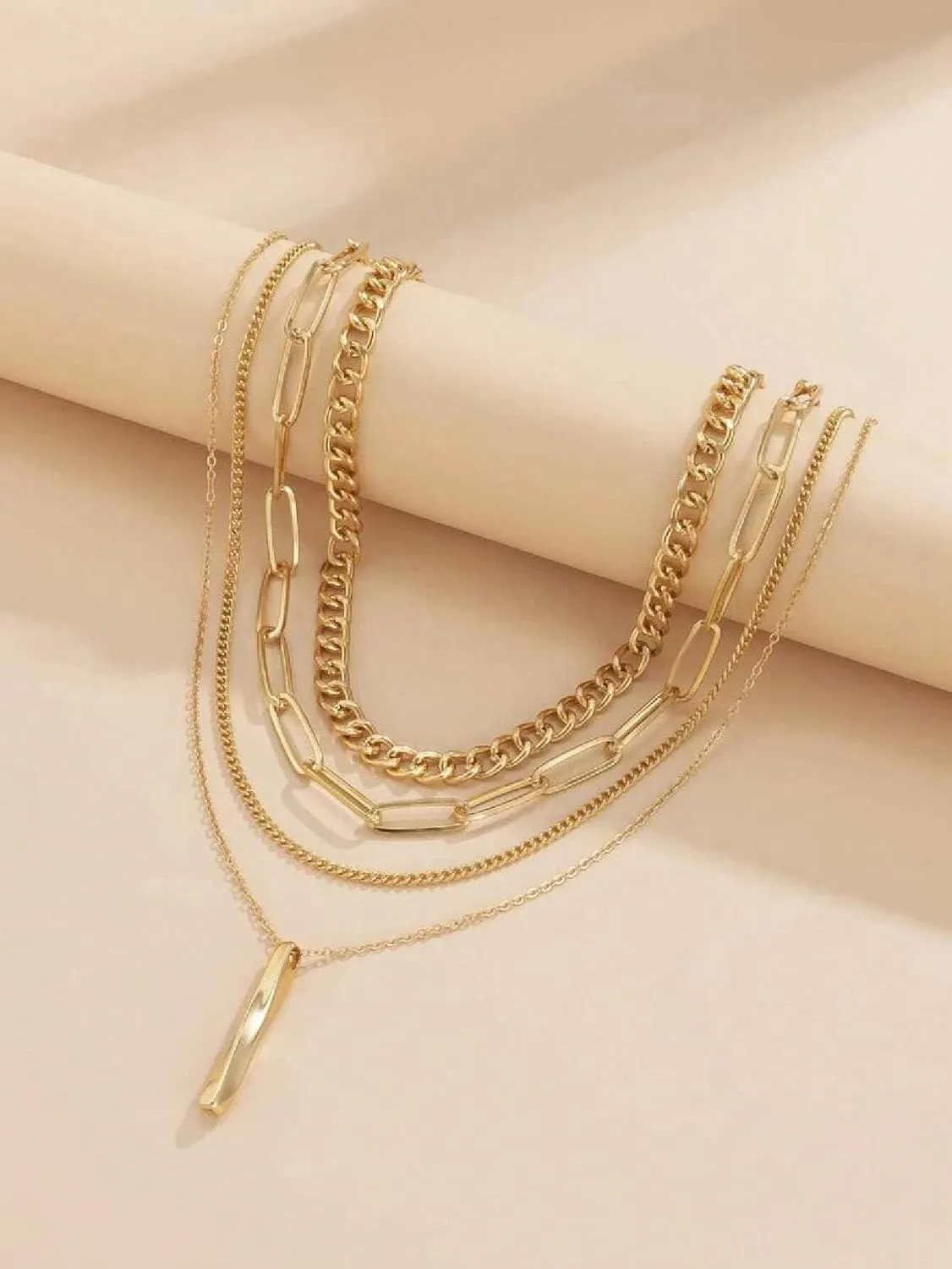Layered Necklace For Women- 1pc Multi-Layer Stacked Snake Bone Necklace- Metal Tassel Jewelry - Ideal For Birthday.