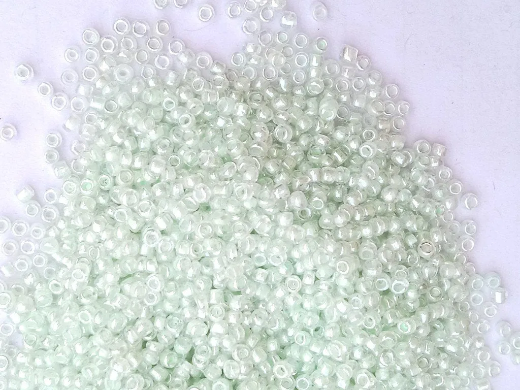 Light Green Inside Colour Round Rocaille Glass Seed Beads
