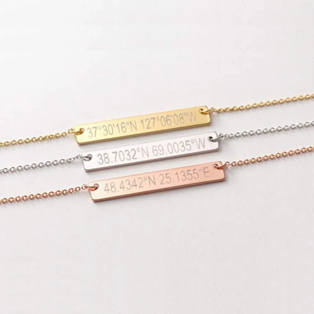 LONAGO Personalized Bar Pendant Necklace Engraved Name Bar Necklace