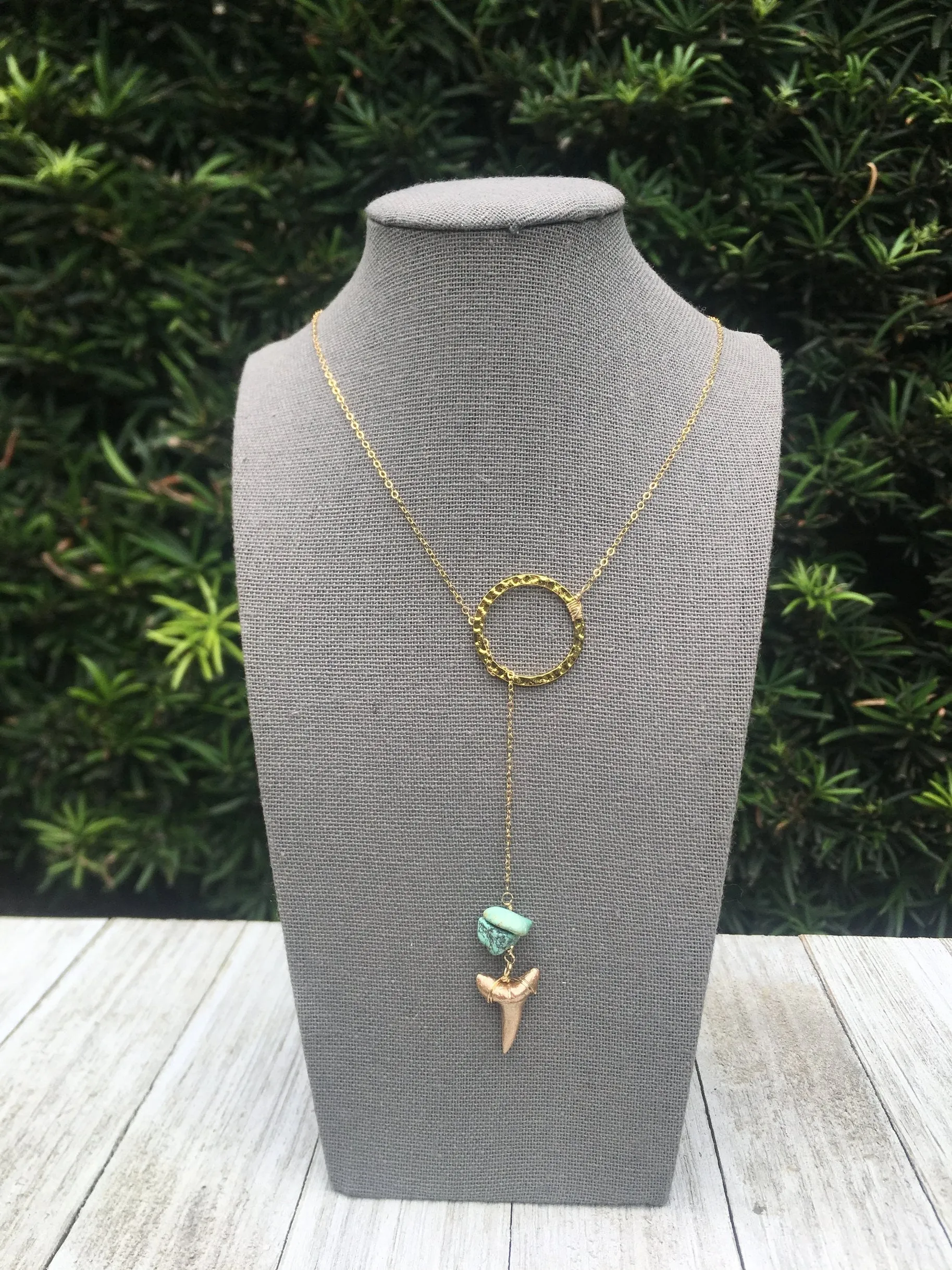 Loop Through Lariat