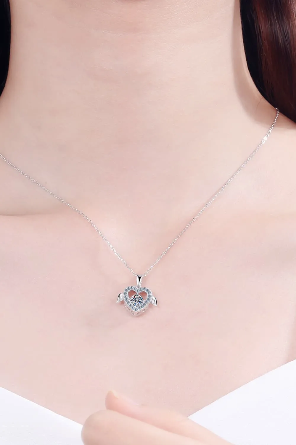 Luxurious Sparkle: Moissanite 925 Sterling Silver Necklace