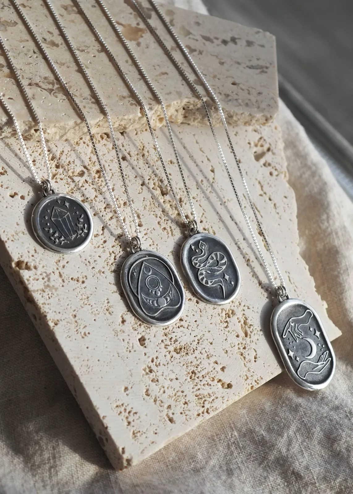 Mantra | See Beyond Necklace - 20"