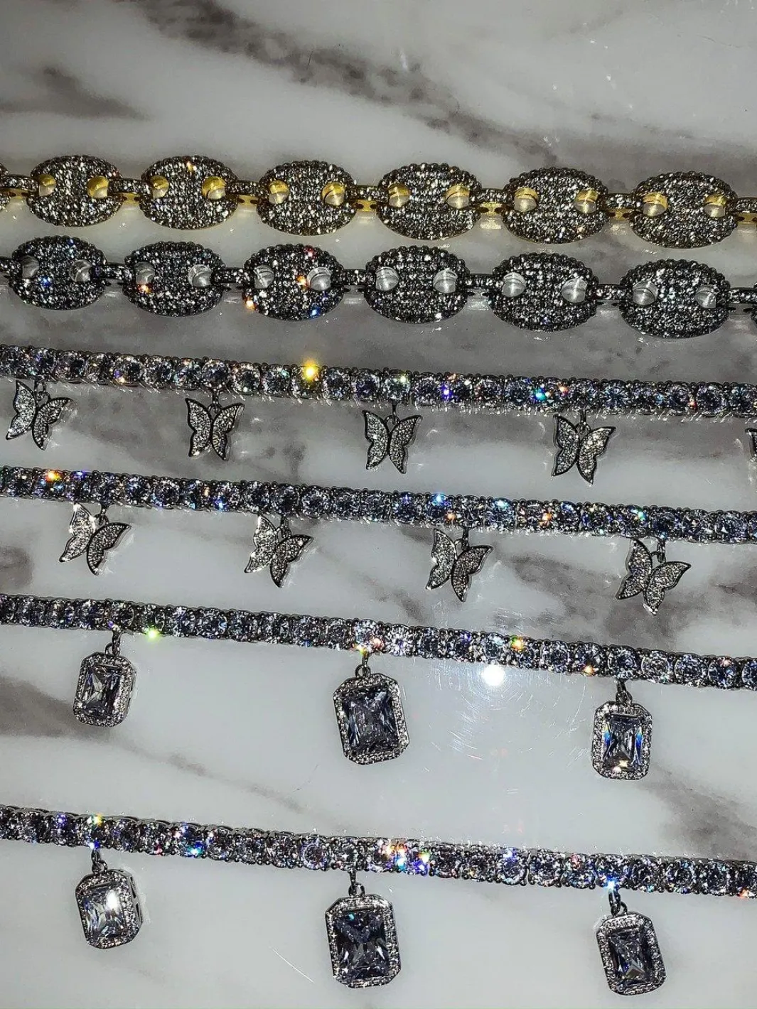 MEGAN BUTTERFLY CHOKER