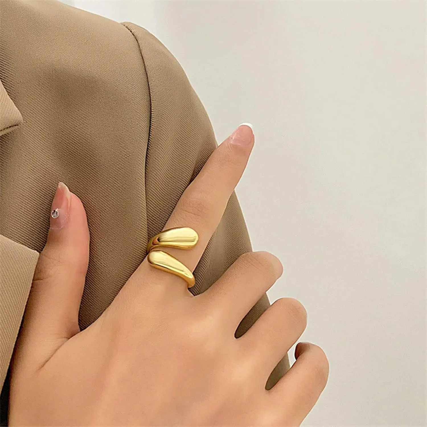 Minimalist Chunky Geometric Dome Ring Polished Adjustable Gold Ring Thick Metal Wrap Ring Twisted Open Finger Rings Stackable Geometric Finger Ring Statement Ring Jewelry for Women