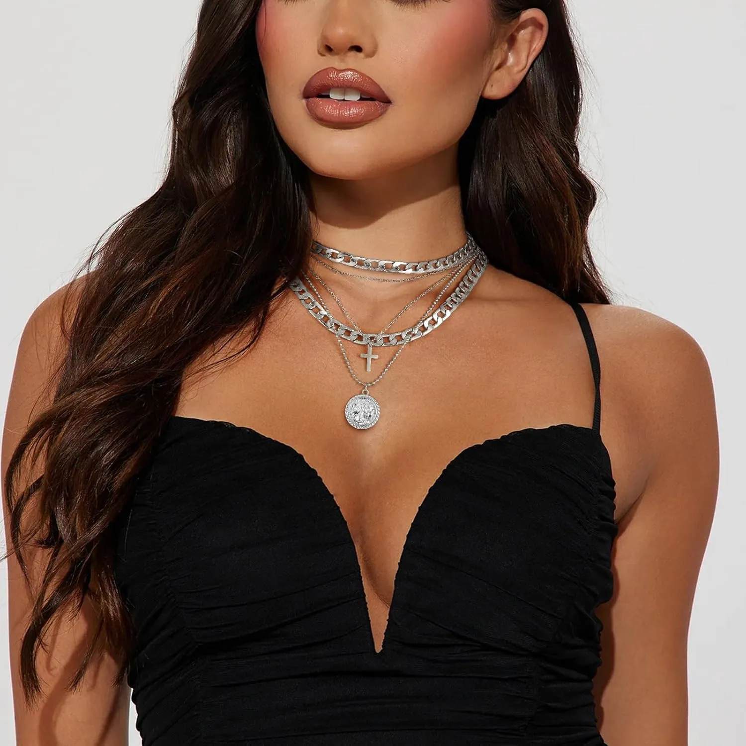 MJartoria Gold Layered Necklaces for Women Trendy Retro Coin Pendant Necklace Dainty Chunky Chain Choker Necklaces for Jewelry Birthday Gifts