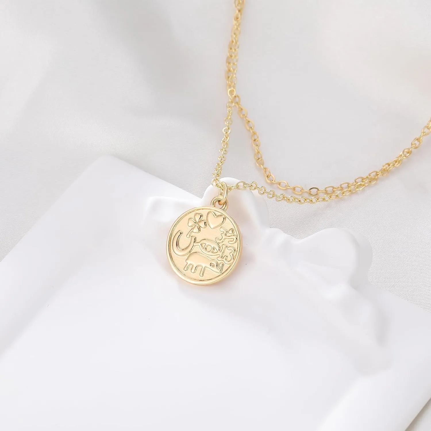 MJartoria Gold Layered Necklaces for Women Trendy Retro Coin Pendant Necklace Dainty Chunky Chain Choker Necklaces for Jewelry Birthday Gifts