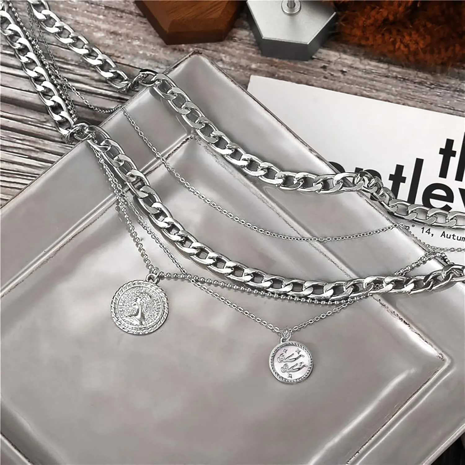 MJartoria Gold Layered Necklaces for Women Trendy Retro Coin Pendant Necklace Dainty Chunky Chain Choker Necklaces for Jewelry Birthday Gifts