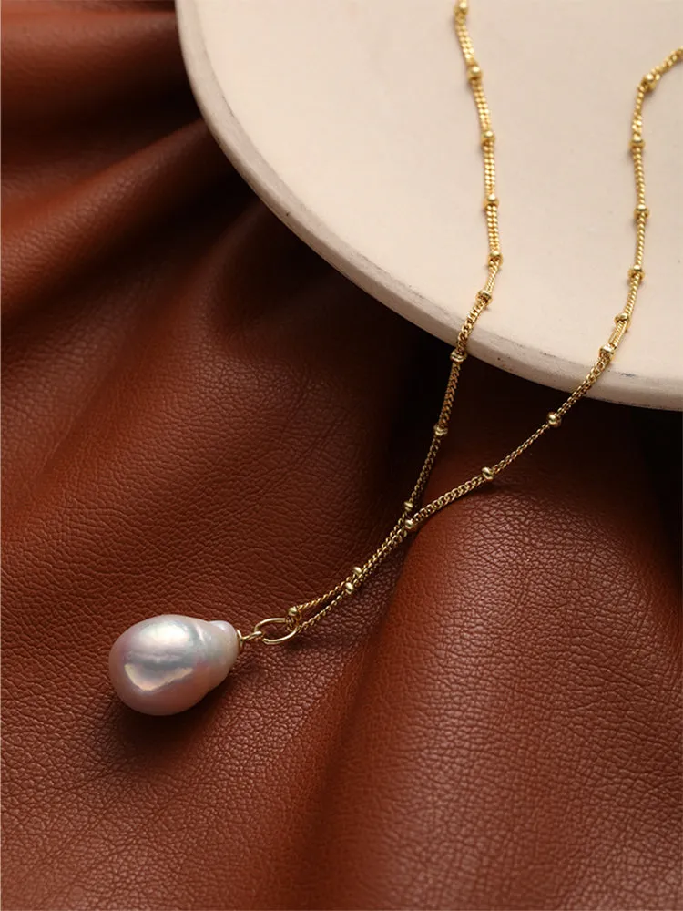Natural Baroque Freshwater Pearl Pendant Necklace