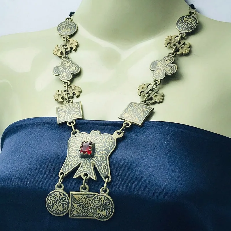 Nomadic Vintage Massive Pendant Necklace