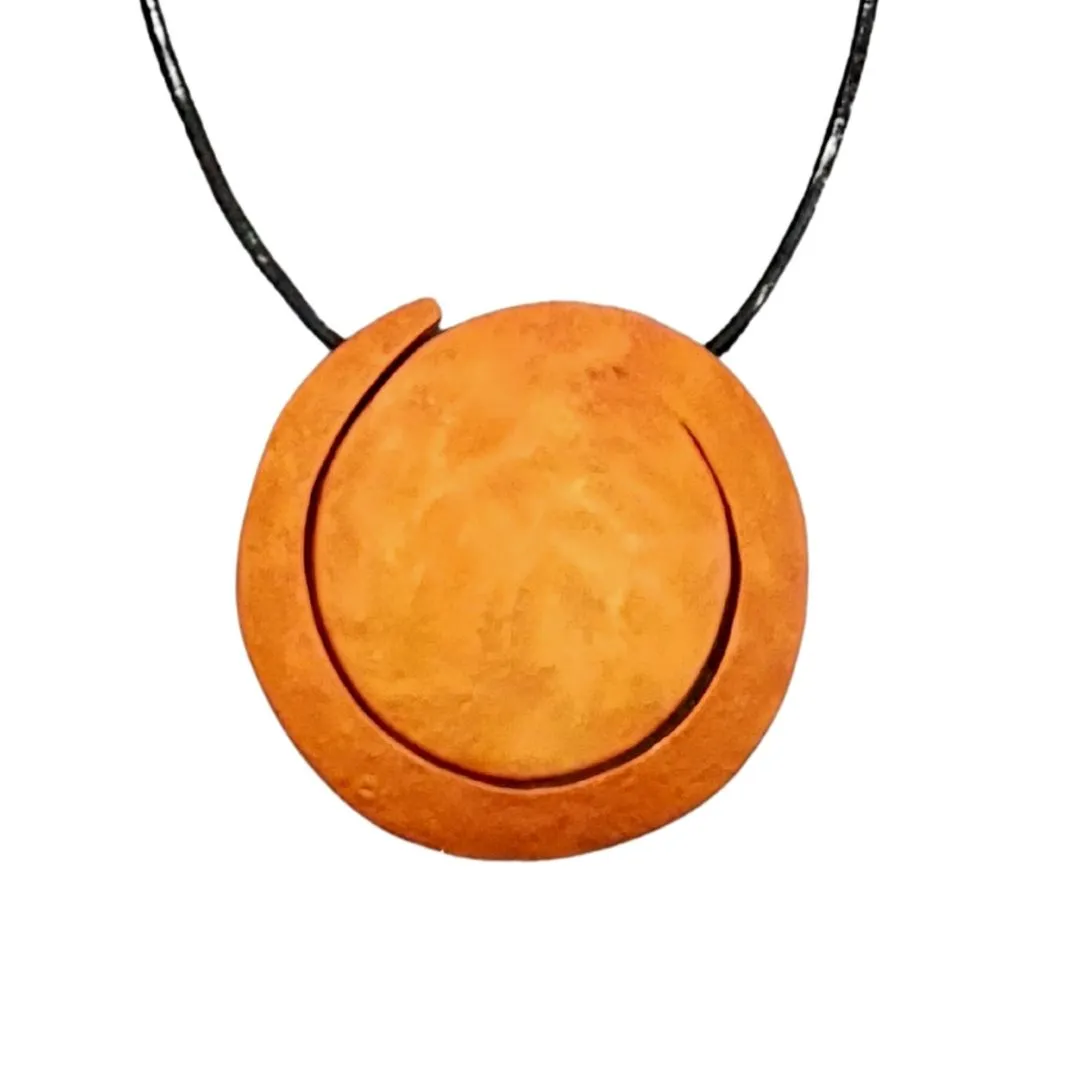 Oana Millet - Eternity Pendant