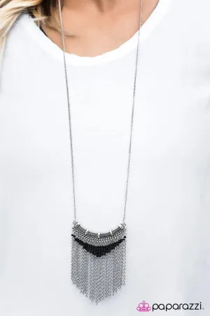 Paparazzi Necklace ~ Down In The Valley - Black