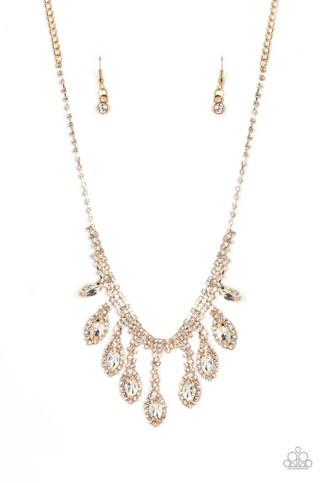 Paparazzi Necklace ~ REIGNING Romance - Gold