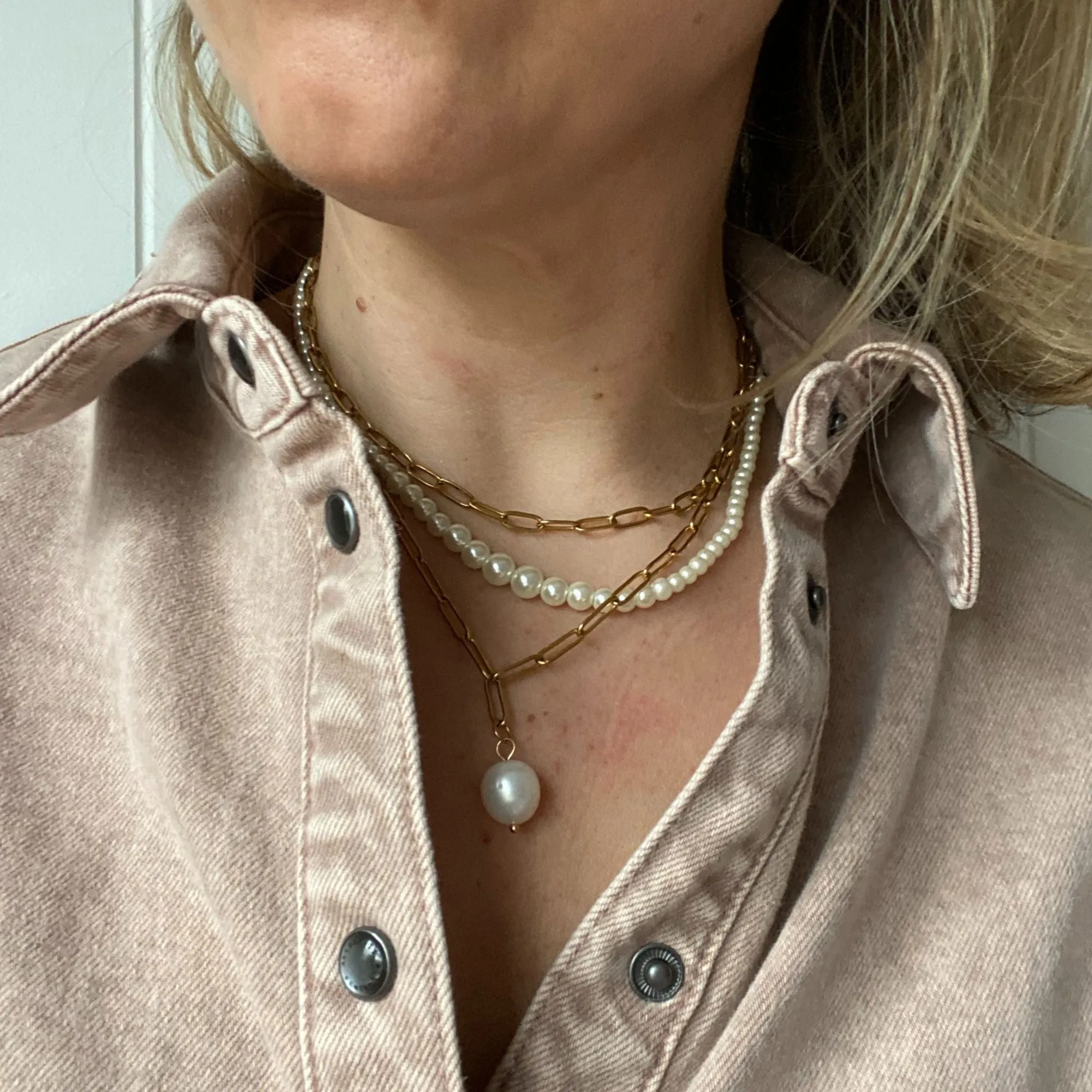 Pearl necklace