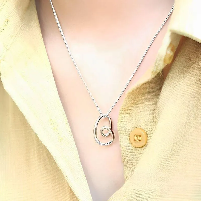 Pendant Necklace - Charlotte