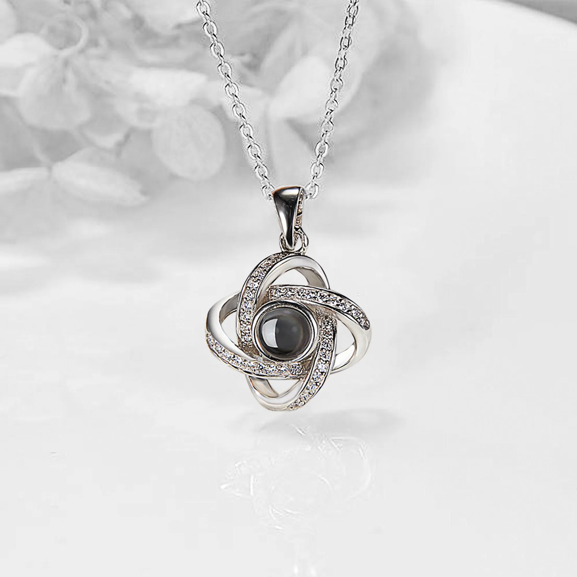 Personalized 4 Leaves Crystal Rose Projection Necklace Custom Photo Name Pendant