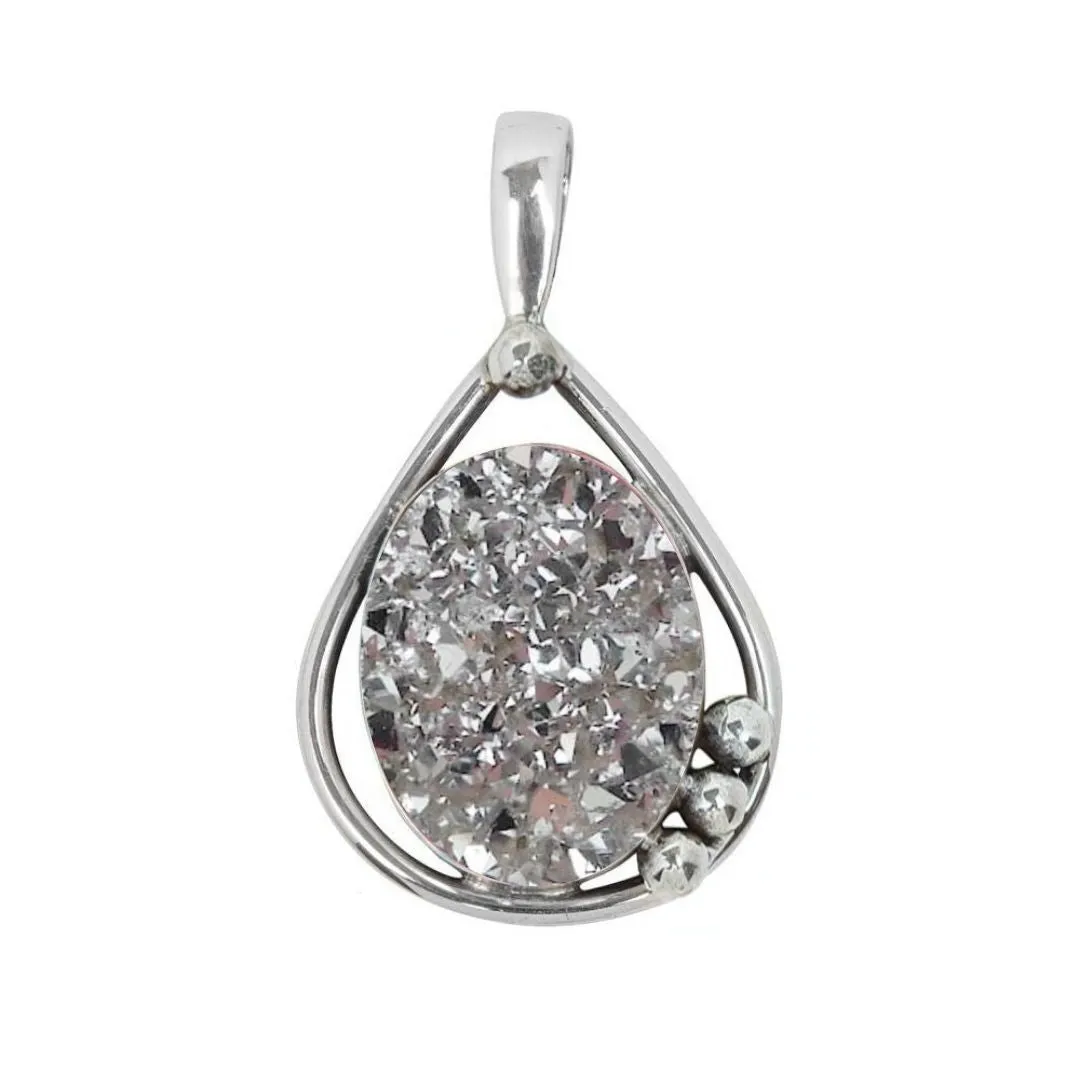 Poppy Pendant Small in various gemstones