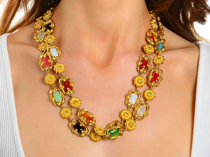 Portrait of Style - Georgian Pinchbeck Colorful Long Chain