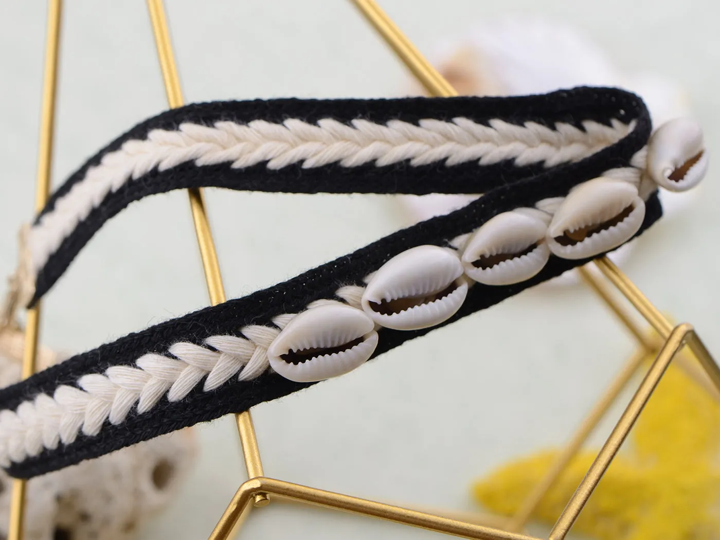 Puka Sea Shell Cowrie Cream Black Yarn Ribbon Fabric Choker Collar Beach Boho Necklace