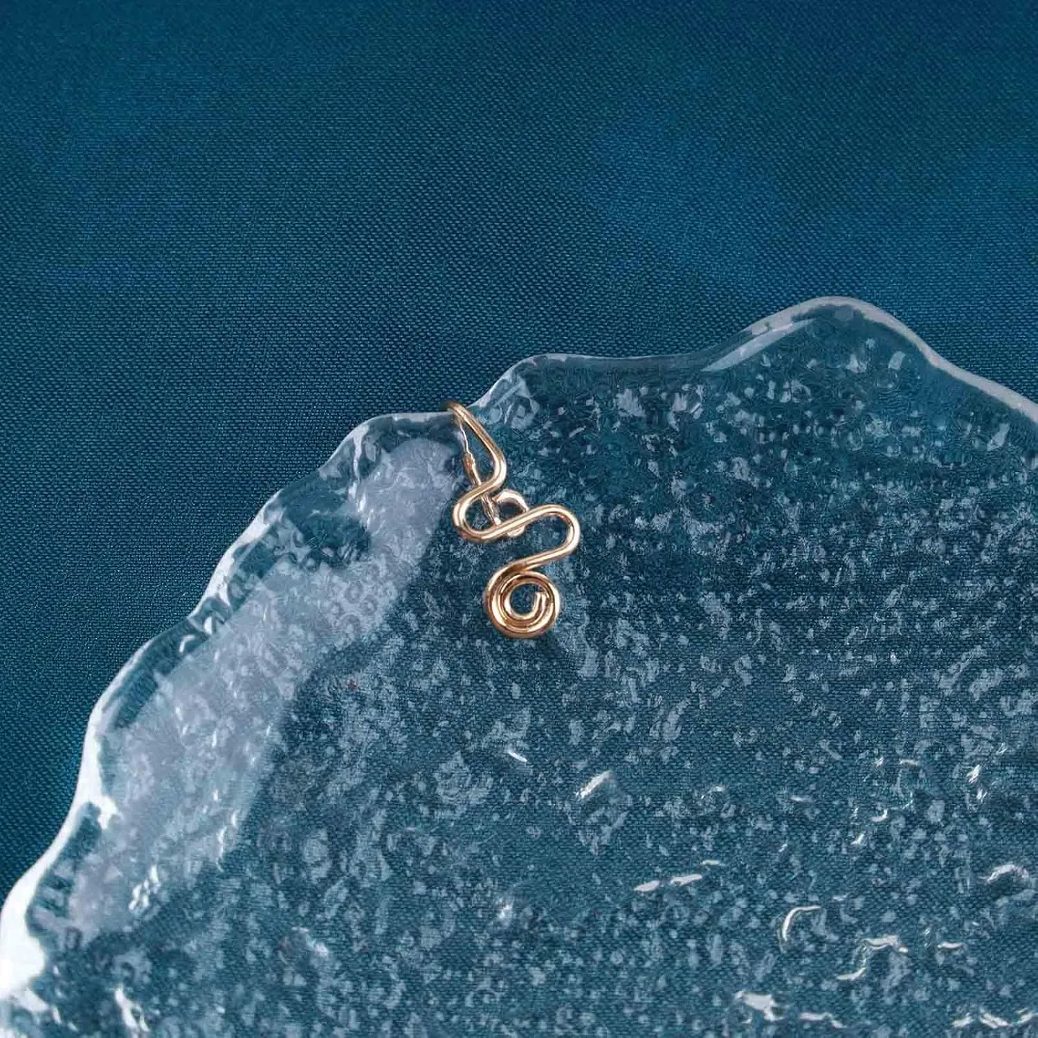 Punk Nose Hoop Gold Geometric Nose Ring Geometric Spiral Nose Piercing Ring Swirl Wire Nose Septum Ring Hoop Jewelry