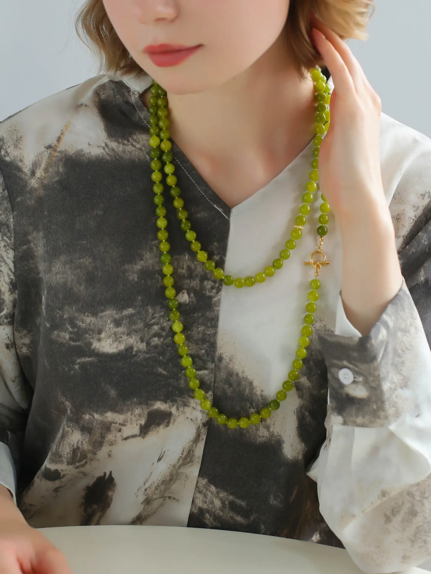 Refreshing Green Grape Stone Beaded Long Necklace