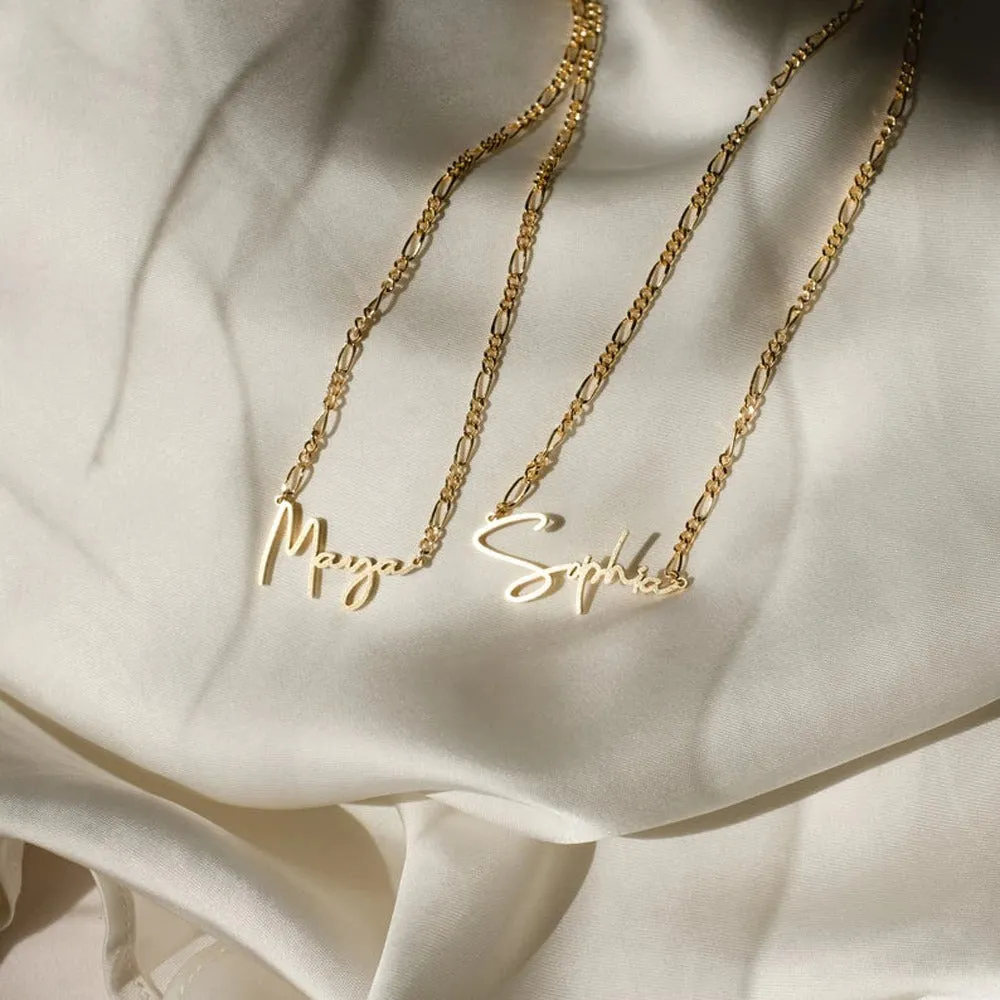 Romantic and Elegant Personalized Name Pendant Necklace