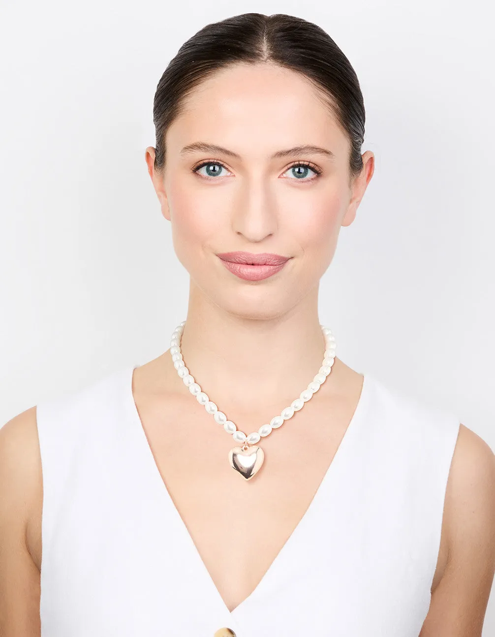 Rose Gold Pearl Heart Pendant Necklace