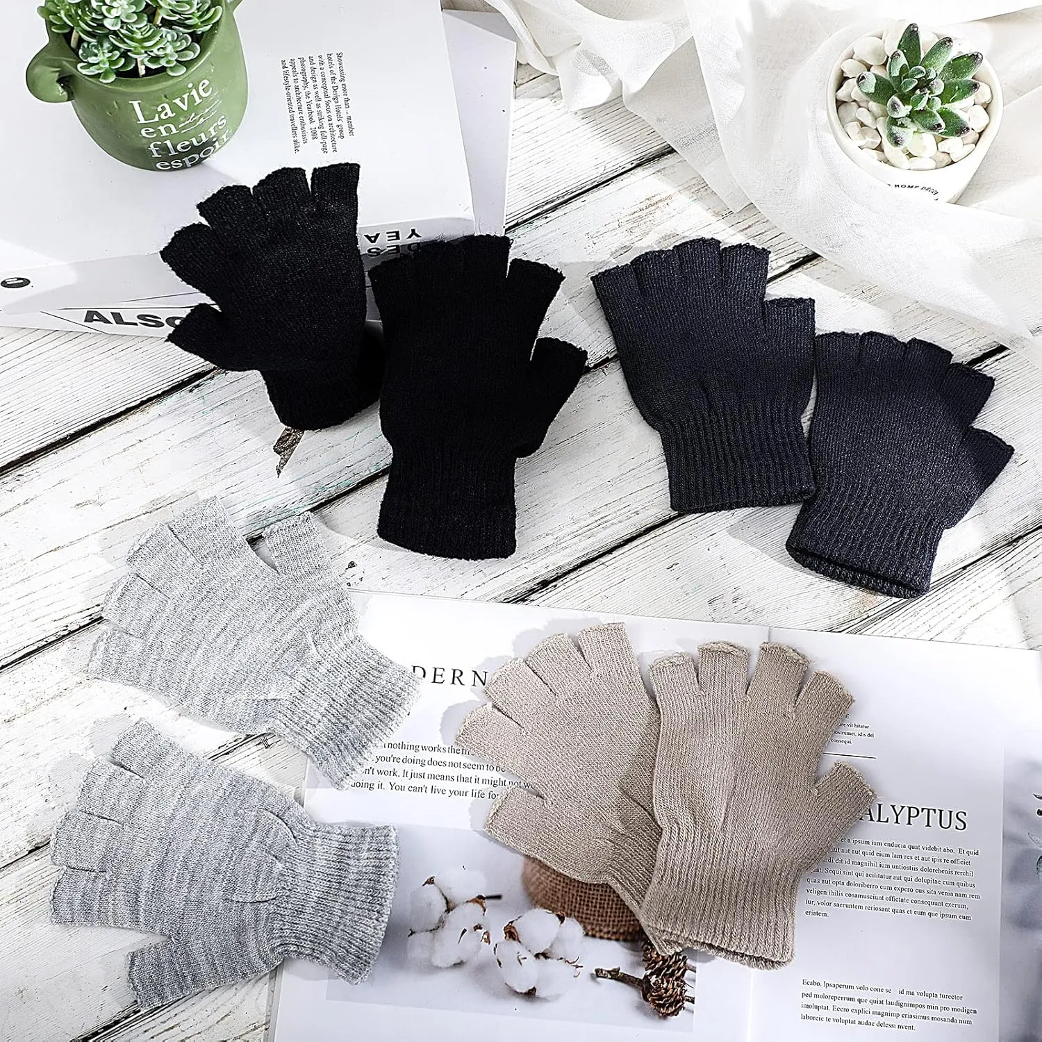 SATINIOR 4 Pairs Winter Half Finger Gloves Knitted Fingerless Mittens Warm Stretchy Gloves for Men and Women