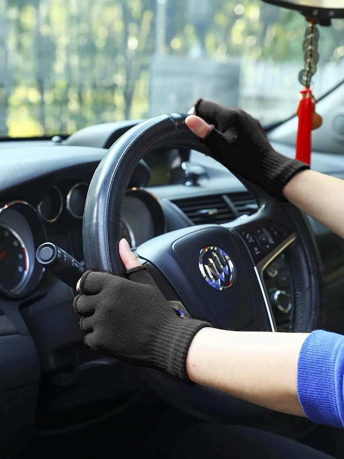 SATINIOR 4 Pairs Winter Half Finger Gloves Knitted Fingerless Mittens Warm Stretchy Gloves for Men and Women