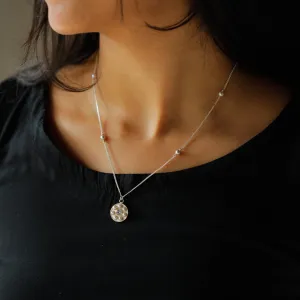 Silver Round Motif Silver Chain Necklace