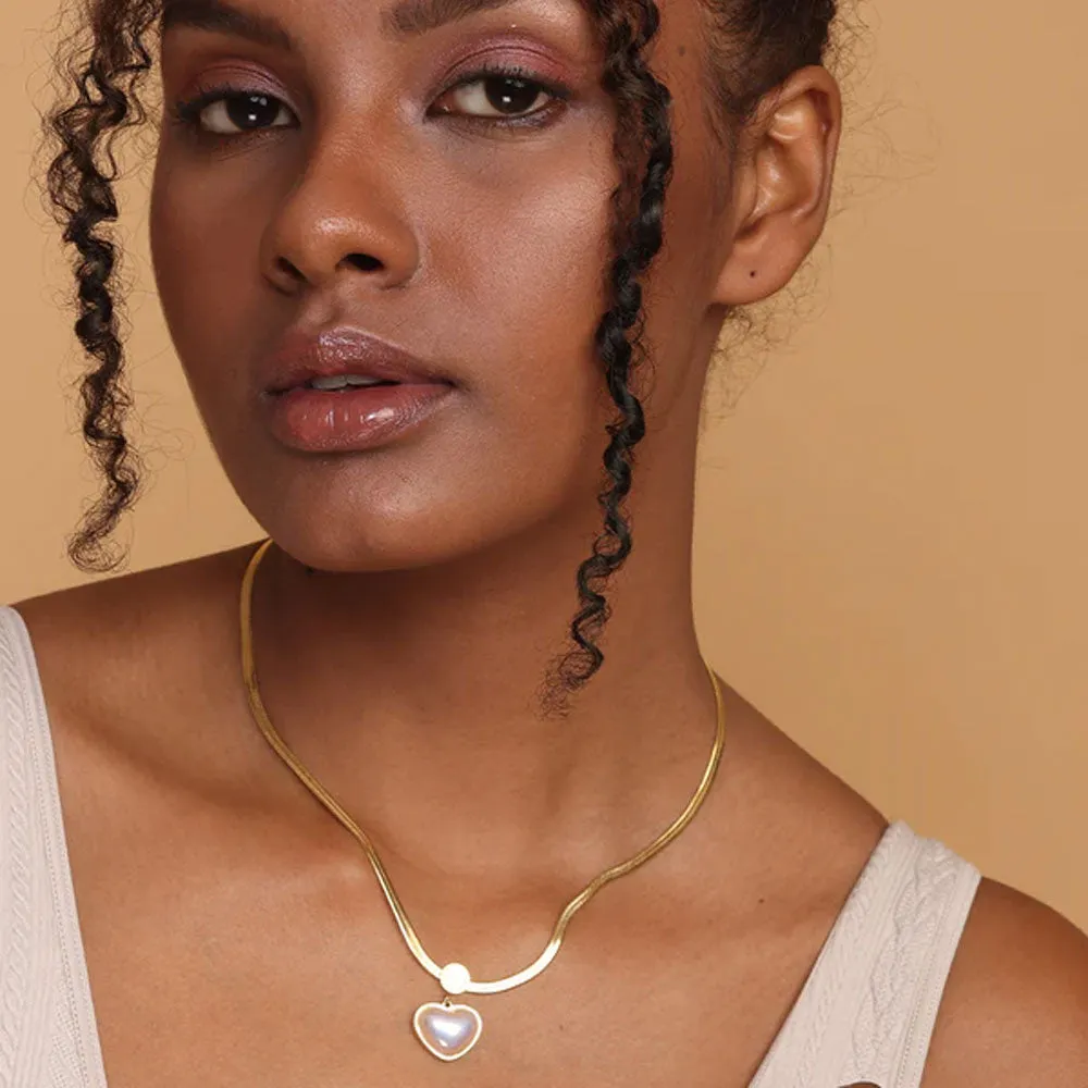 Snake Chain Love Pearl Necklace
