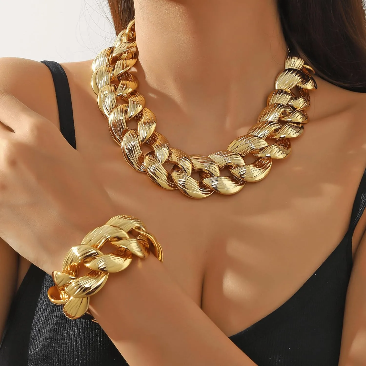 Statement Chunky Gold Necklace and Earring Set for Women Statement Jewelry Set with Chunky Gold Chain Necklace and Matching Earrings