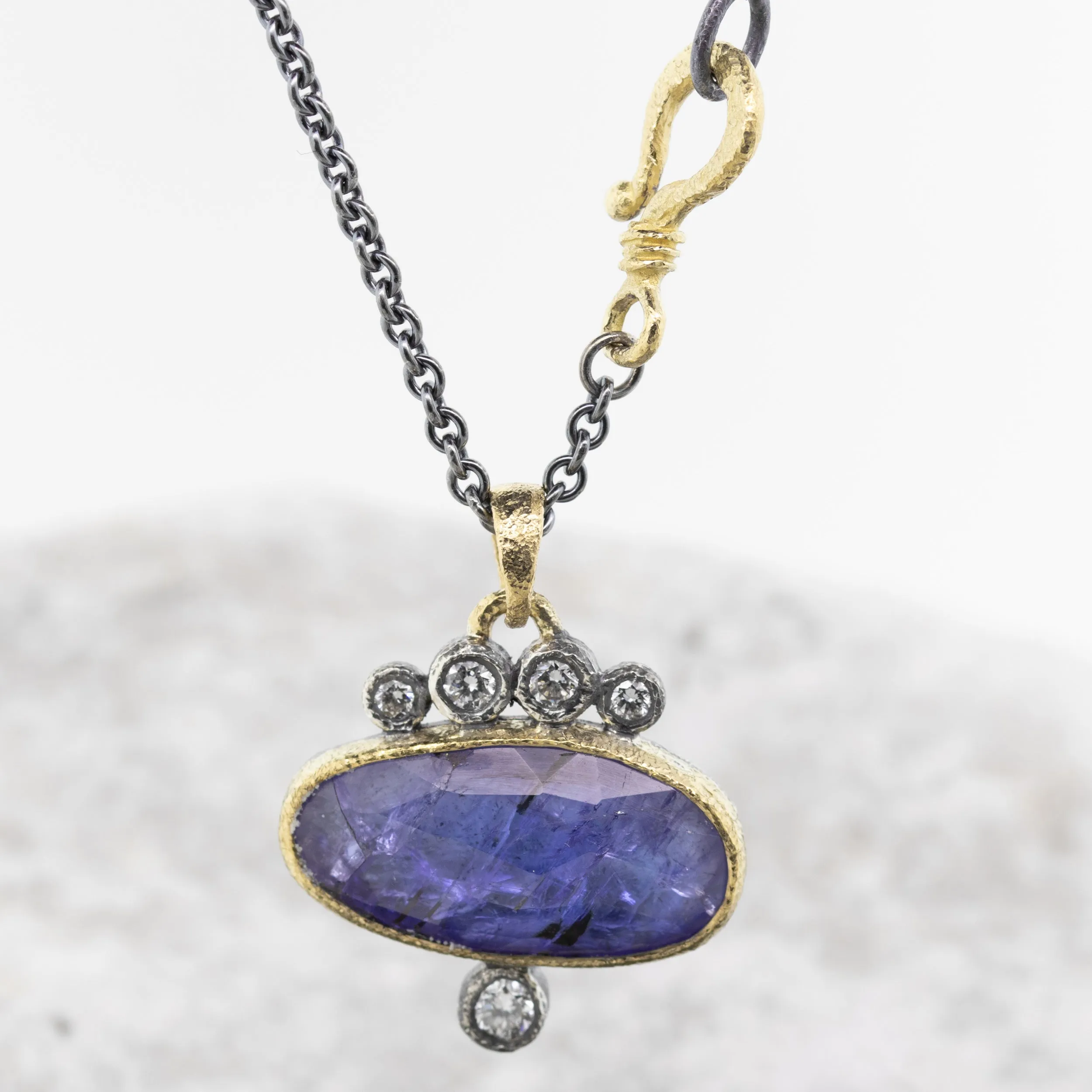 Tanzanite Pendant Necklace with Diamonds