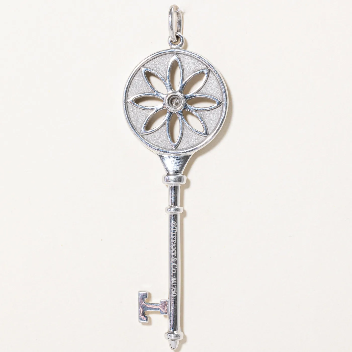 'Tiffany & Co' Tiffany Keys Daisy Key | 0.03ct |