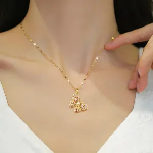 （Titanium Steel） Light Luxury, Gorgeous Full Zircon Pearl Butterfly Necklace, Versatile Clavicle Chain for Women