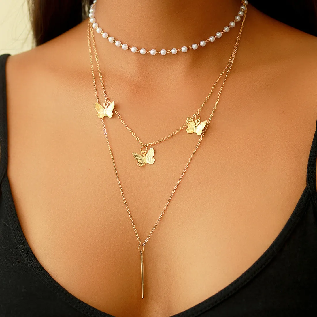 Trendy Butterfly Pendants Three Layered Gold Necklace with Pearls Chain