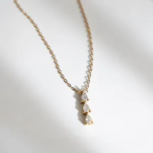 Trois Necklace