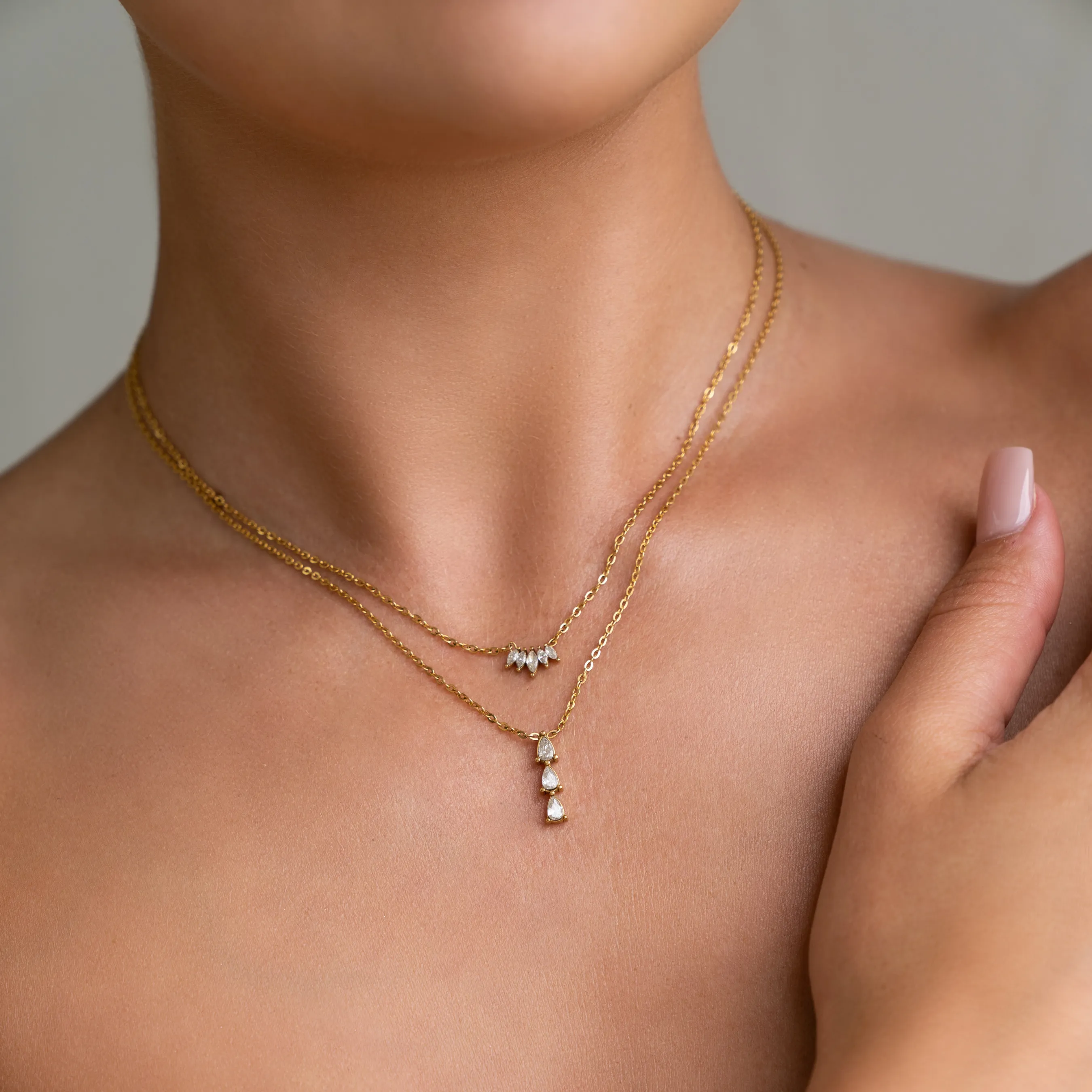 Trois Necklace