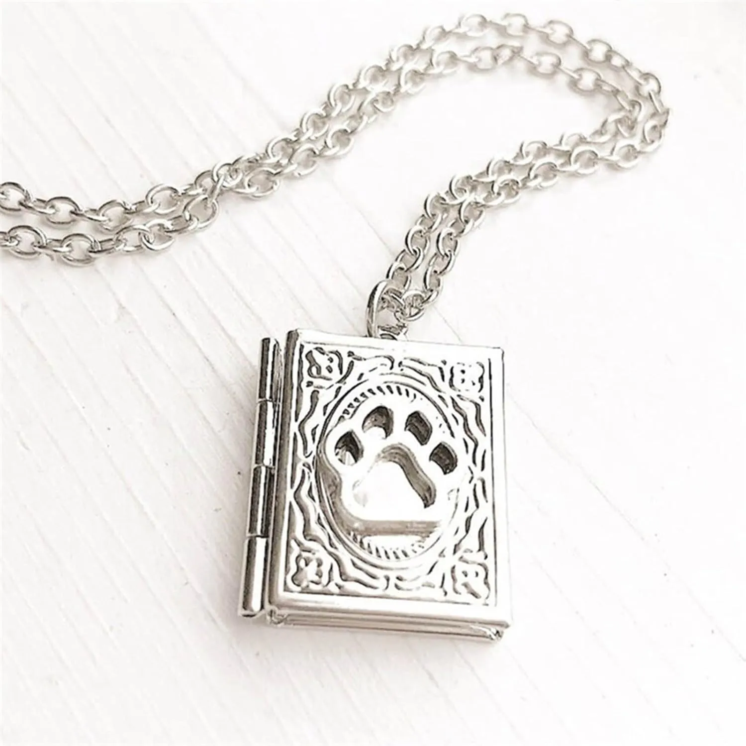 Unique Gothic Pendant Neckchains Charm Individualized Book Locket Pendant Necklace Jewelry for Daily Wear Dates Parties