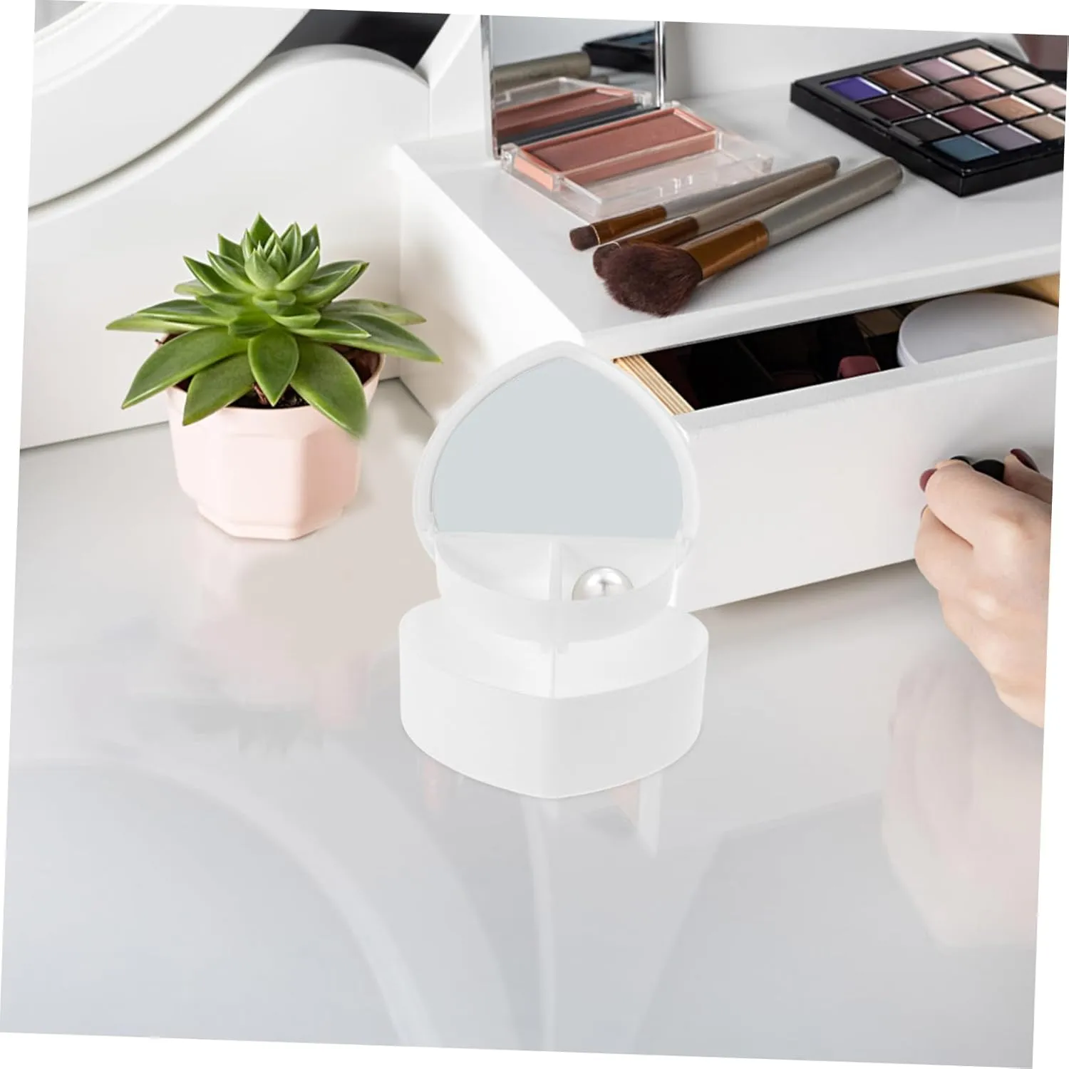 Vaguelly 4pcs Box Small Jewelry Organizer Heart Box for Earrings Necklaces Rings Portable Travel Case Mirror for Girls