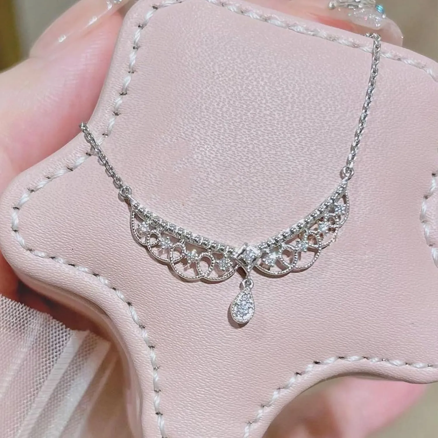 Vintage S925 Sterling Silver Crystal Lace Choker Necklace for Women Fancy CZ Teardrop Pendant Necklace Hollow Lace Rhinestone Necklaces Princess Bridal Birthday Jewelry To My Best Wife Daughter Graduation Gifts