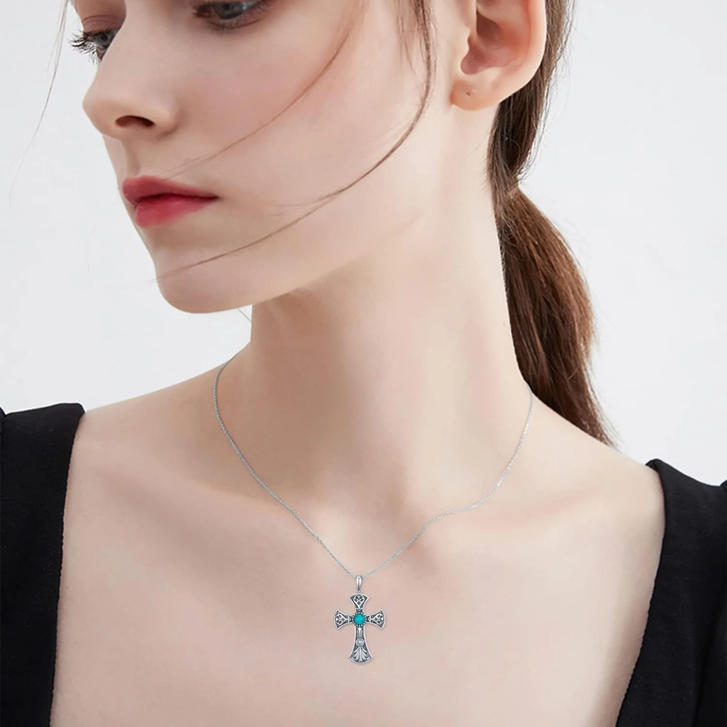Western Turquoise Necklace 925 Sterling Silver Turquoise Cross/Dragonfly/Cow Tap/Butterfly/Hummingbird/Snake/Horseshoe Pendant Necklaces Turquoise Jewelry Gifts for Women Men