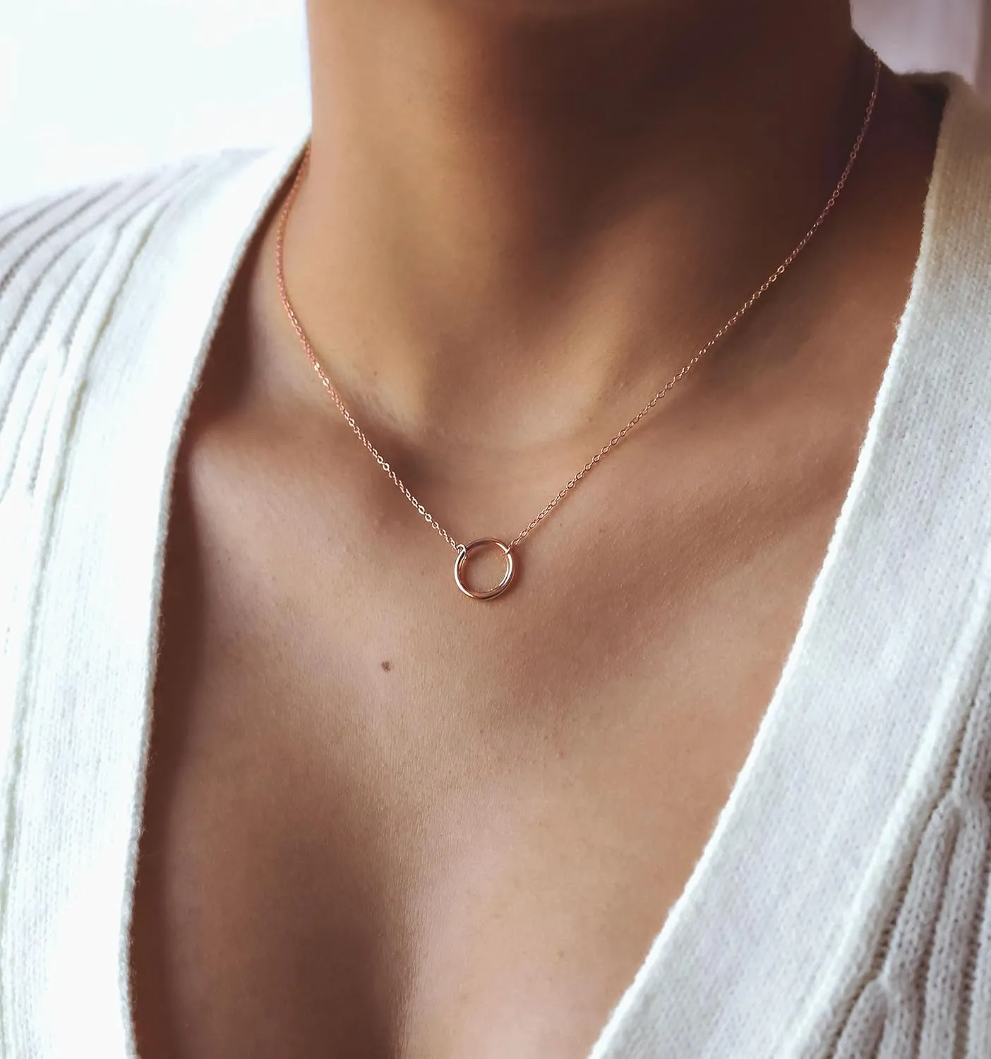 Women Simple Bar Pendant Necklace Dainty 18K Gold Necklace Rose Gold Plated Simple Design Solid Circle, Heart Choker Chain Silver Necklaces for Women