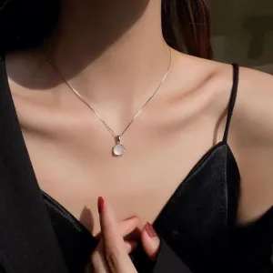 Women's Moonstone Pendant Necklace