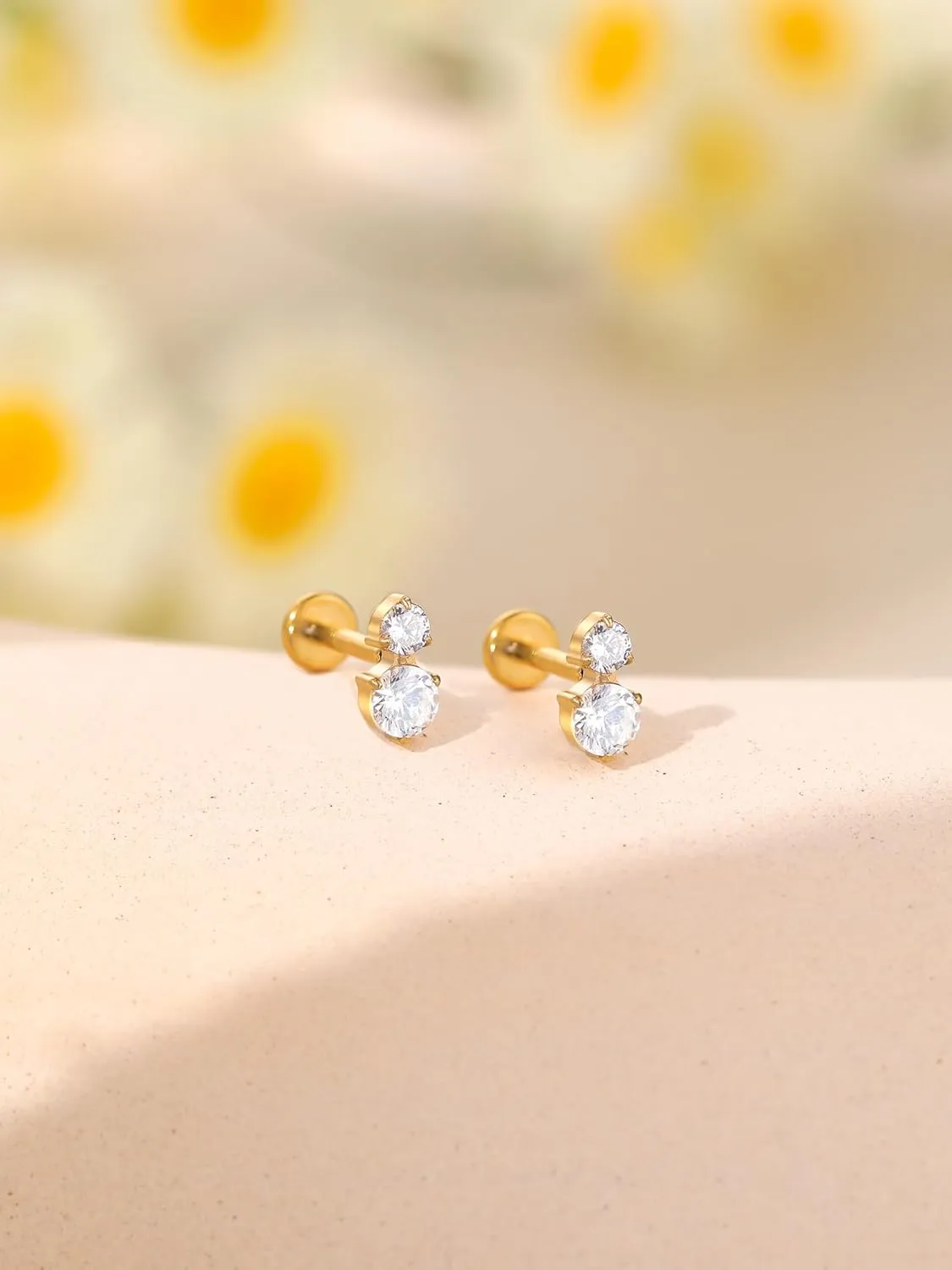 Xpircn G23 Titanium Flat Back Stud Earrings 16G 8mm Cartilage Tragus Conch Helix Piercing Jewelry 1 Pair, Silver/Gold